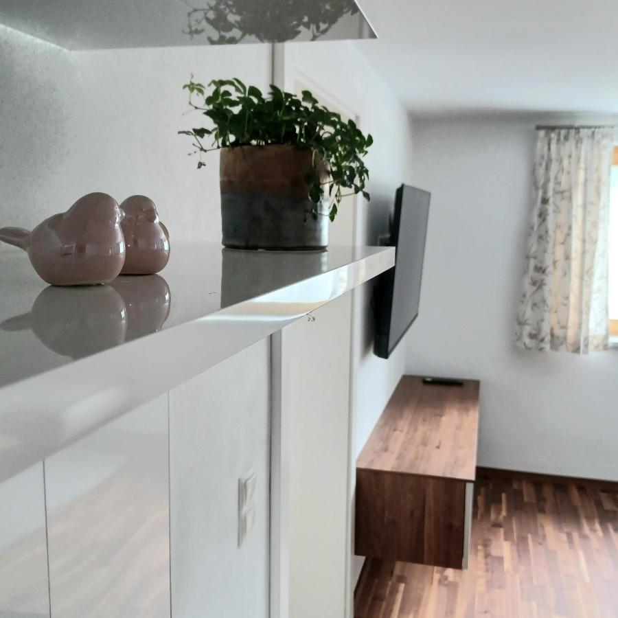 Ferienwohnung Hingucker Tschagguns Buitenkant foto